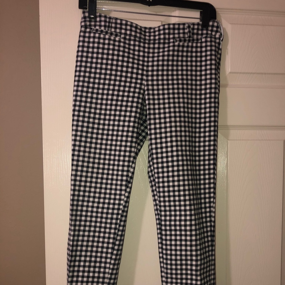 Black And White checkered ankle pants
